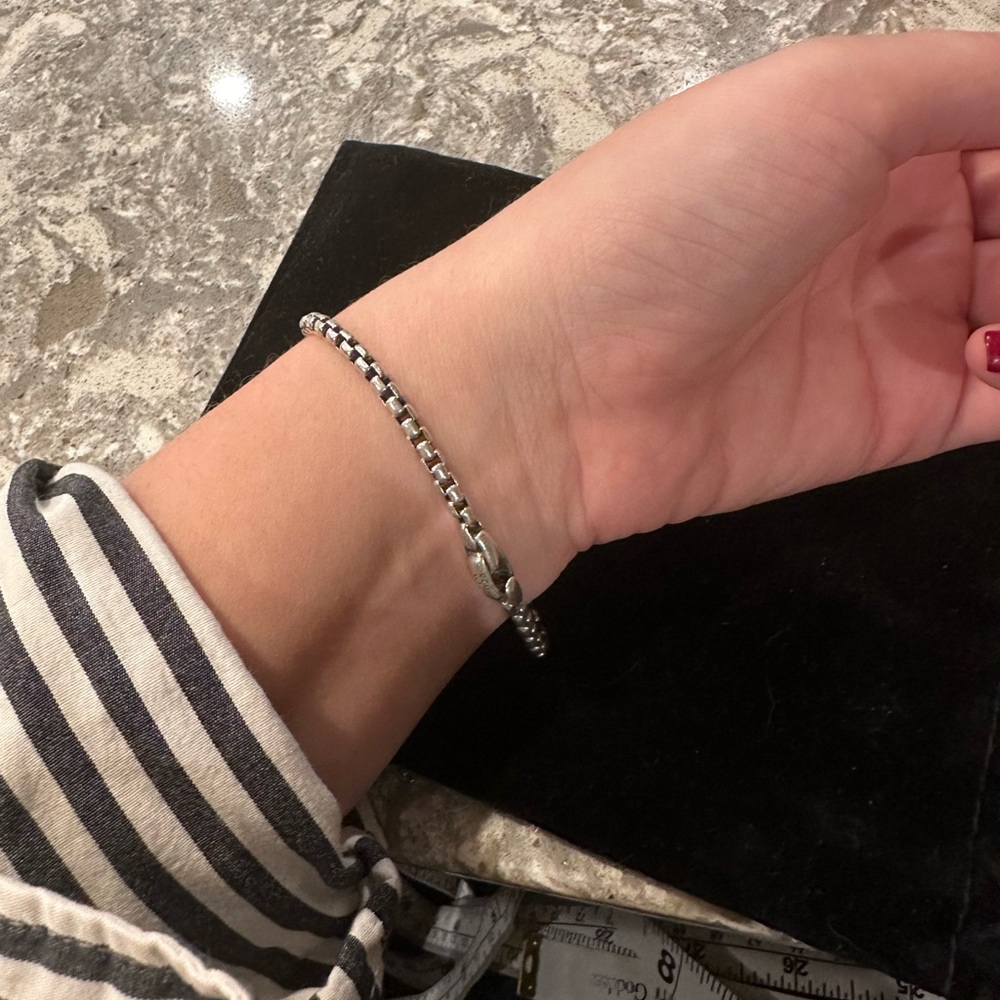 David Yurman. Men's Box Chain Bracelet in
Sterling Silver, 4mm